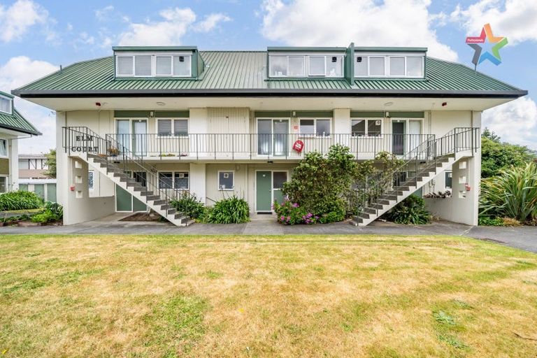 Photo of property in 2/21 Britannia Street, Petone, Lower Hutt, 5012