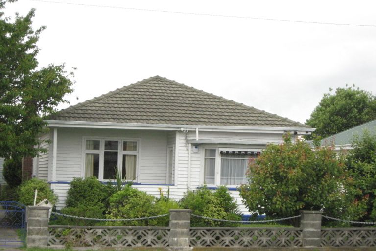 Photo of property in 1/44 Hills Road, Edgeware, Christchurch, 8013