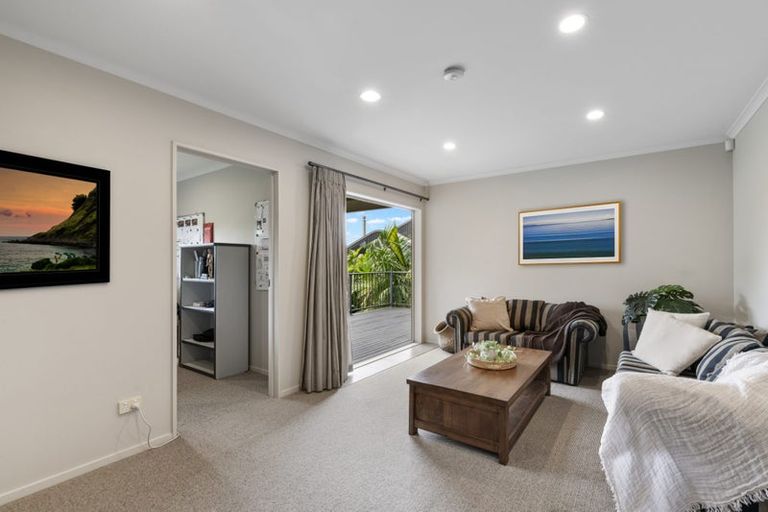 Photo of property in 31a Ocean View Road, Hatfields Beach, Orewa, 0931