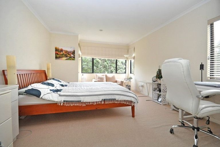 Photo of property in 27c Challinor Street, Pakuranga, Auckland, 2010