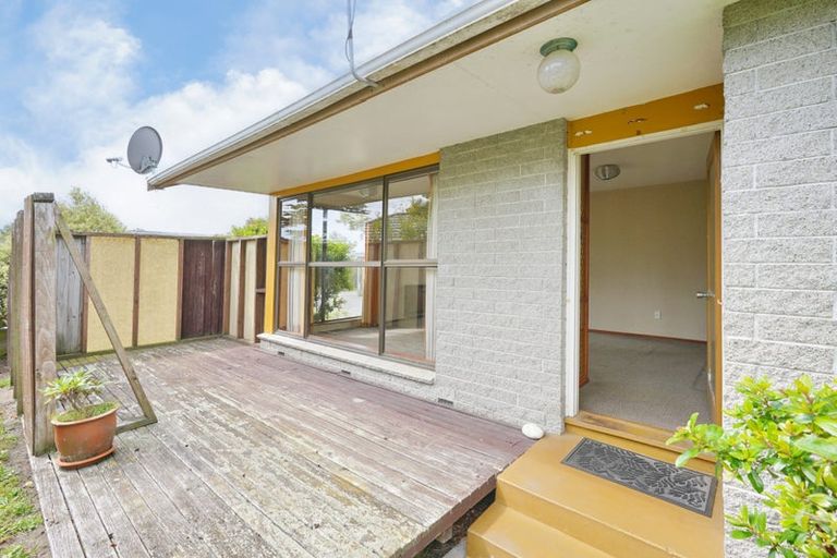 Photo of property in 11 Channel Place, Aranui, Christchurch, 8061