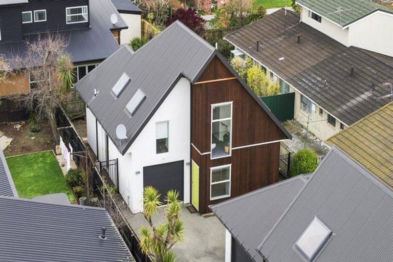 Photo of property in 134 Edgeware Road, St Albans, Christchurch, 8014