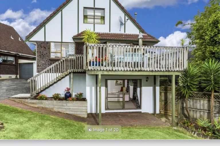 Photo of property in 1/20 Redwing Street, Browns Bay, Auckland, 0630
