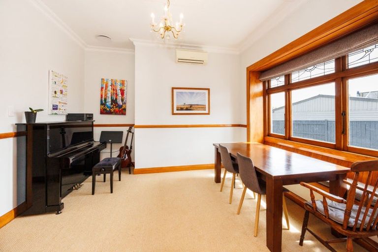 Photo of property in 6 Rosalie Terrace, Kelvin Grove, Palmerston North, 4414