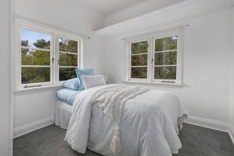 Photo of property in 1 Raebern Lane, Raumati Beach, Paraparaumu, 5032