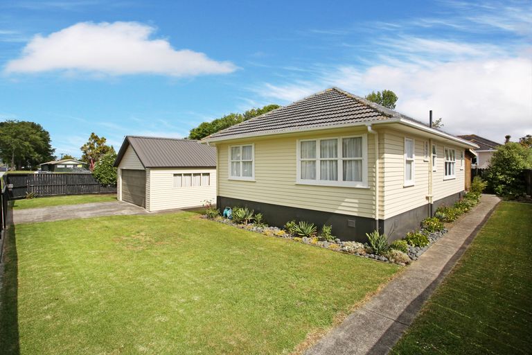 Photo of property in 36 Old Wairoa Road, Papakura, 2110