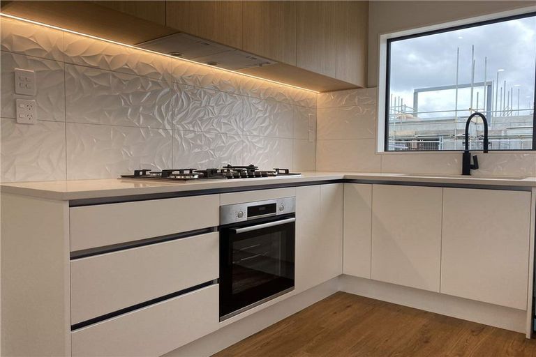 Photo of property in 14 Possum Lane, Hobsonville, Auckland, 0616