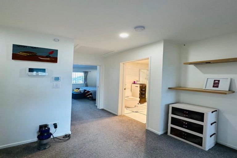 Photo of property in 37b Soaring Bird Drive, Takanini, 2112