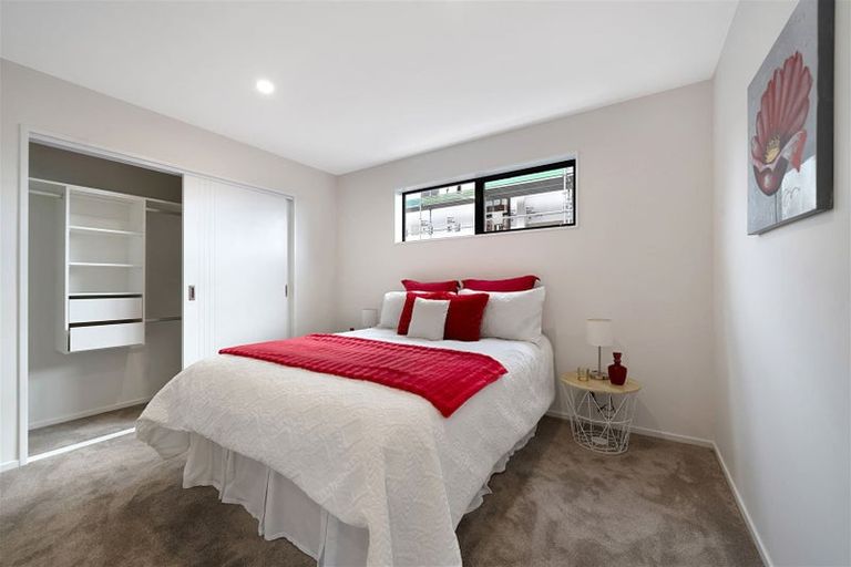 Photo of property in 40d Nikau Street, New Lynn, Auckland, 0600