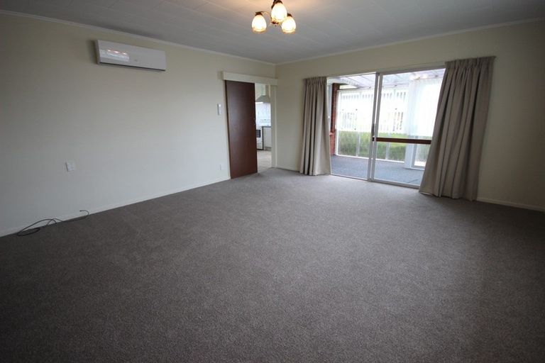 Photo of property in 1a Panako Place, Awapuni, Palmerston North, 4412