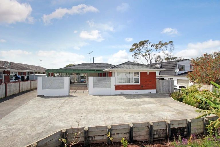 Photo of property in 24 Pooley Street, Pakuranga Heights, Auckland, 2010