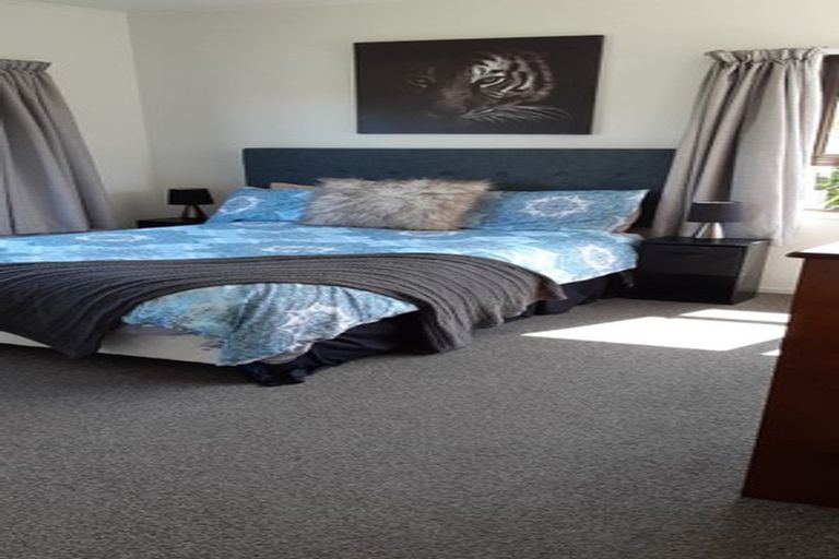 Photo of property in 42 Margaret Road, Raumati Beach, Paraparaumu, 5032