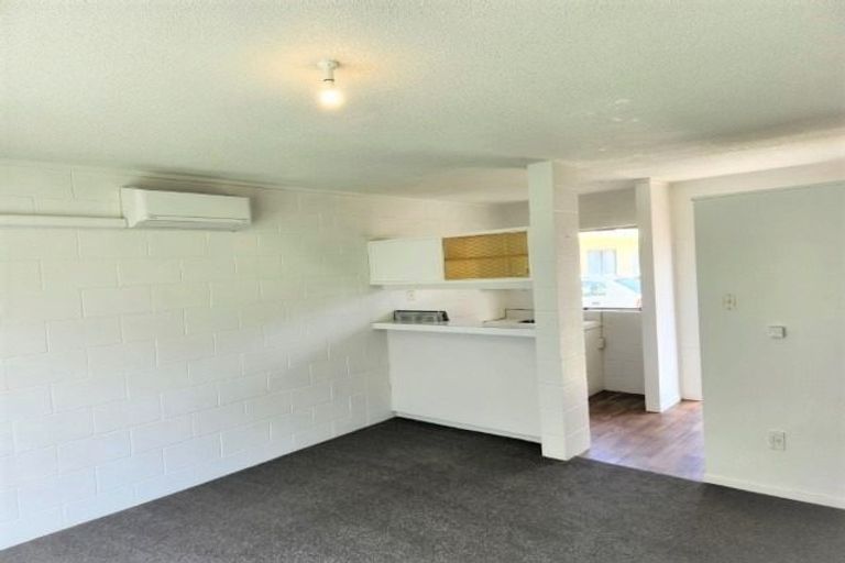 Photo of property in 2/897 Heaphy Terrace, Claudelands, Hamilton, 3214