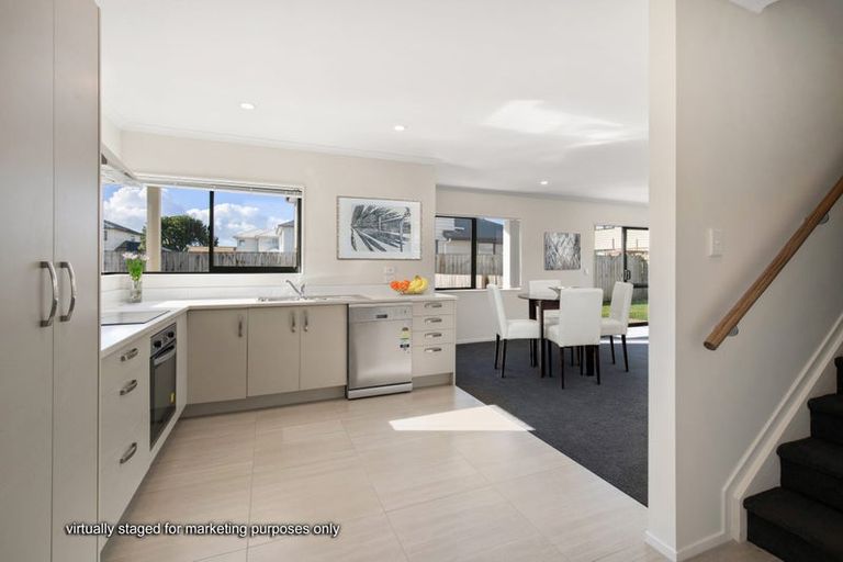 Photo of property in 10 Koko Mews, Mangere Bridge, Auckland, 2022