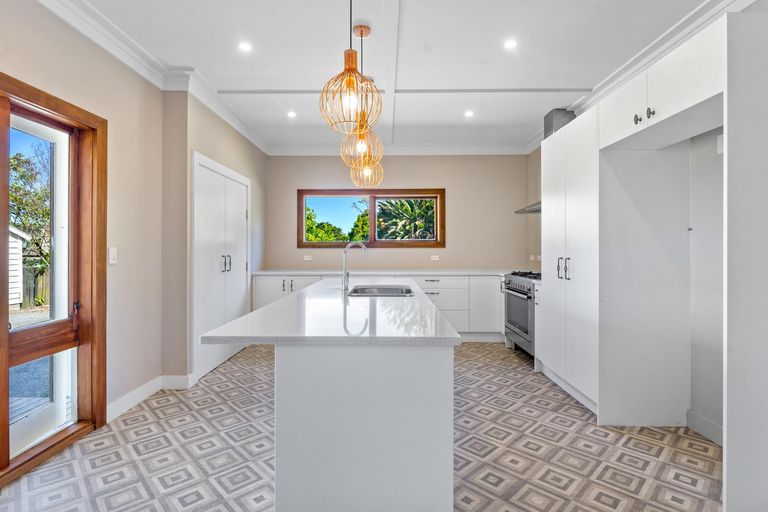 Photo of property in 274 Rodney Street, Wellsford, 0900