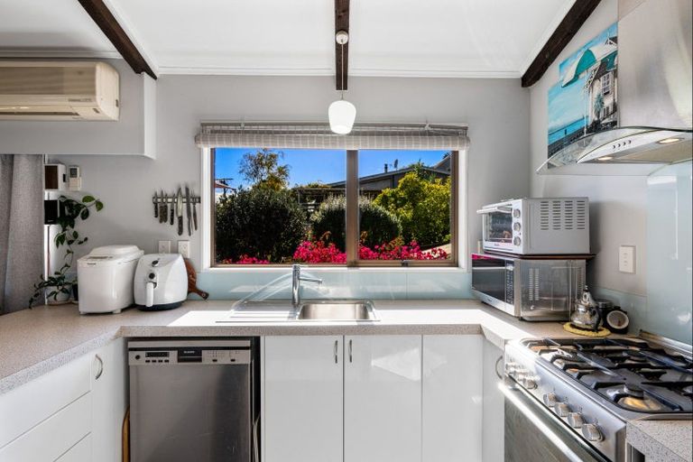 Photo of property in 103a Milton Terrace, Picton, 7220