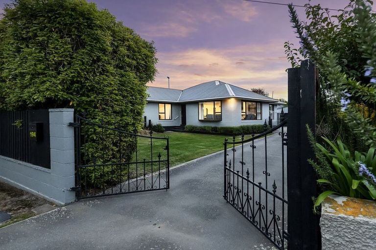 Photo of property in 194 Springs Road, Hornby, Christchurch, 8042