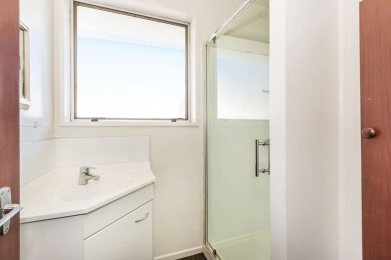 Photo of property in 1/66 Estuary Road, New Brighton, Christchurch, 8061