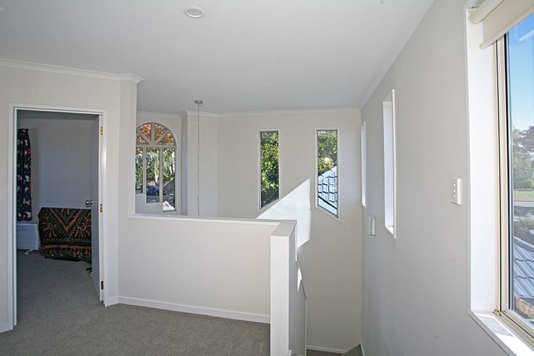 Photo of property in 408a Memorial Avenue, Burnside, Christchurch, 8053