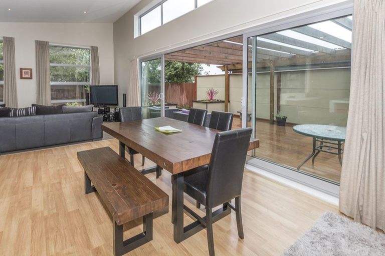 Photo of property in 2 Cameo Grove, Burwood, Christchurch, 8083