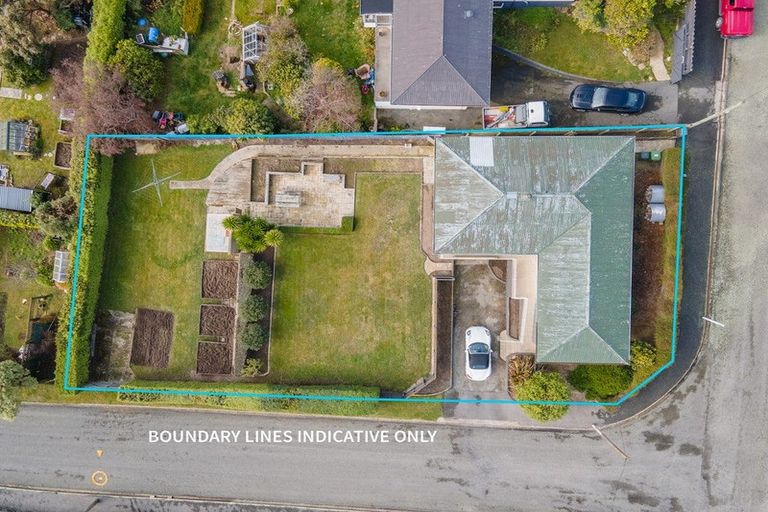 Photo of property in 7 Selwyn Street, South Hill, Oamaru, 9400