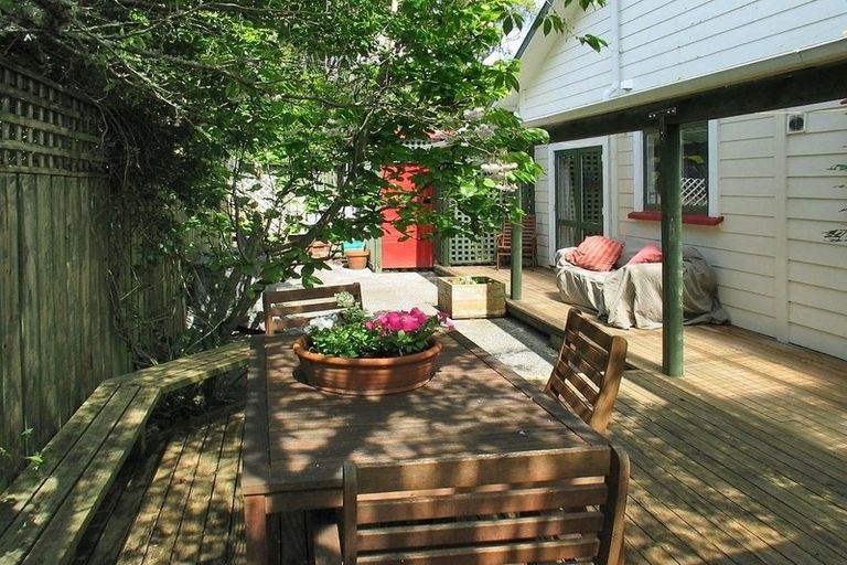 Photo of property in 74 Standen Street, Karori, Wellington, 6012