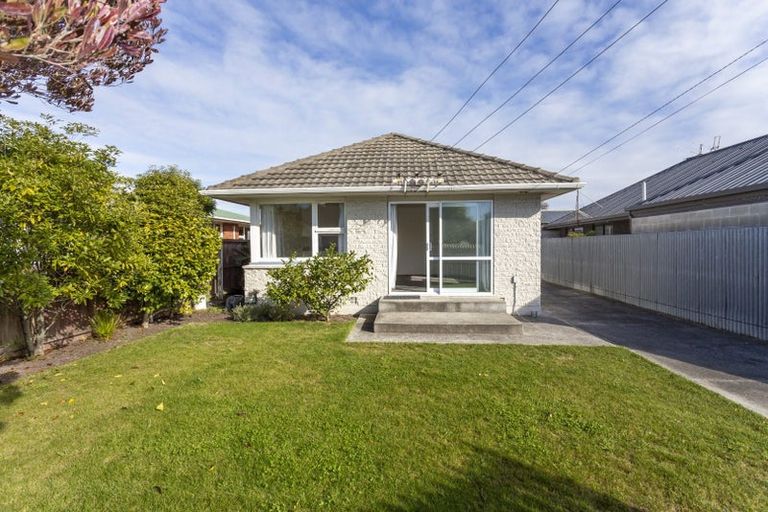 Photo of property in 1/118 Estuary Road, South New Brighton, Christchurch, 8062