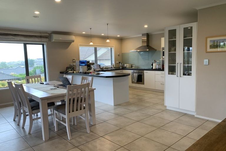 Photo of property in 57 Merriman Place, Pyes Pa, Tauranga, 3112