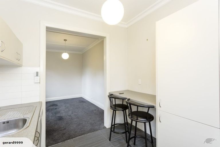 Photo of property in 53 Manor Place, Dunedin Central, Dunedin, 9016