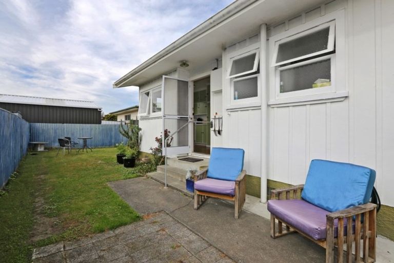 Photo of property in 4/505 Sylvan Road, Parkvale, Hastings, 4122