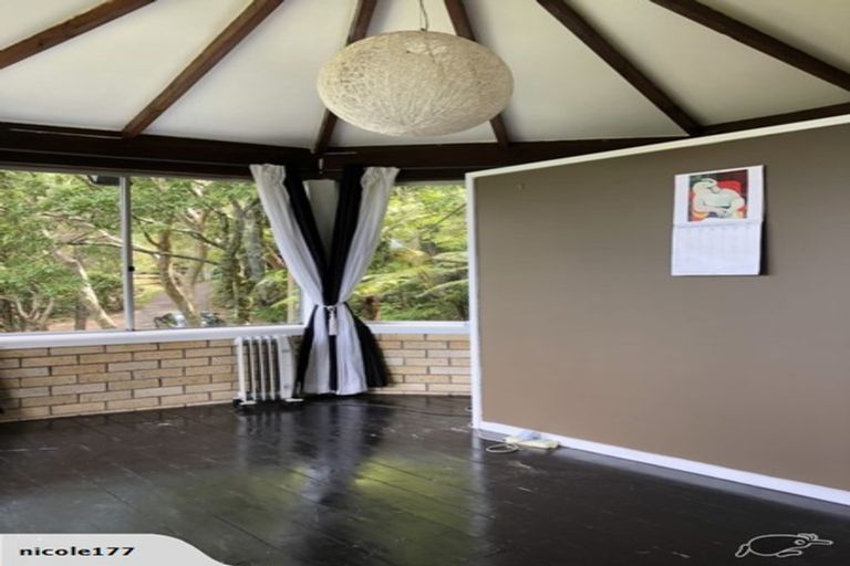 Photo of property in 7a Tinopai Road, Titirangi, Auckland, 0604