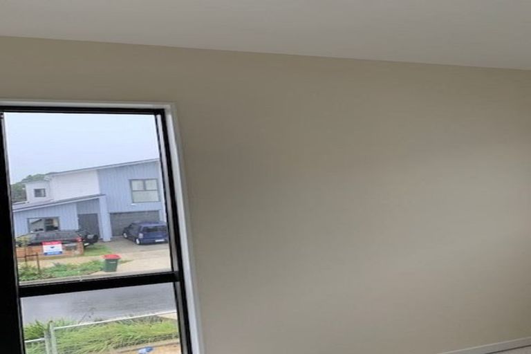 Photo of property in 10 Tapuwae Way, Mangere Bridge, Auckland, 2022