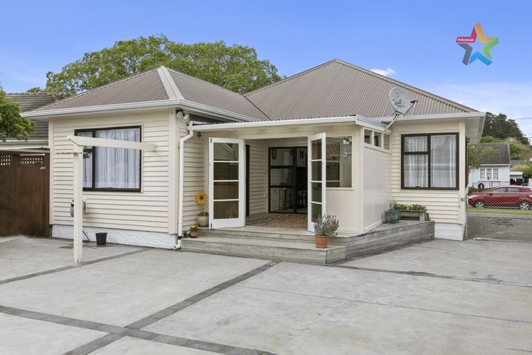 Photo of property in 3 Pilcher Crescent, Naenae, Lower Hutt, 5011