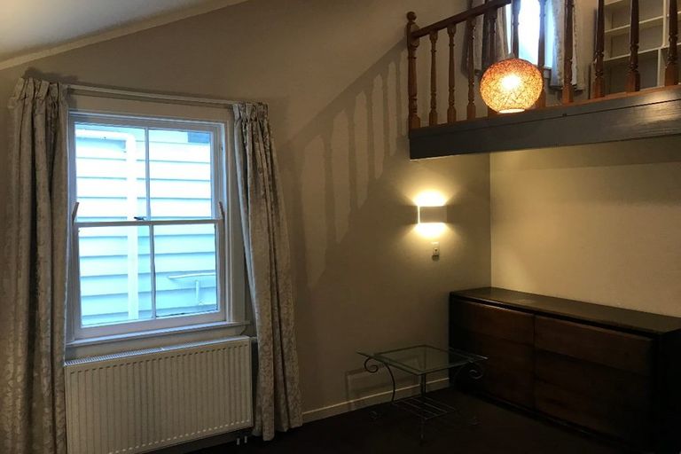 Photo of property in 8 Ascot Street, Thorndon, Wellington, 6011