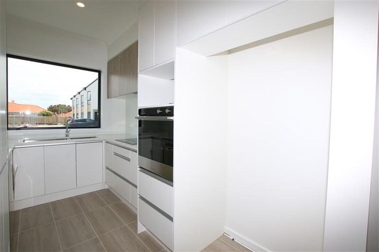 Photo of property in 5 Frances Bryers Road, Hobsonville, Auckland, 0616