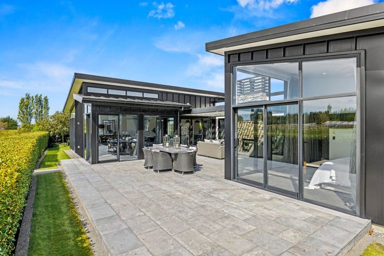 Photo of property in 9 Farrelly Place, Casebrook, Christchurch, 8051