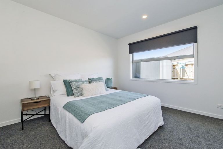 Photo of property in 6 Atap Place, Northwood, Christchurch, 8051