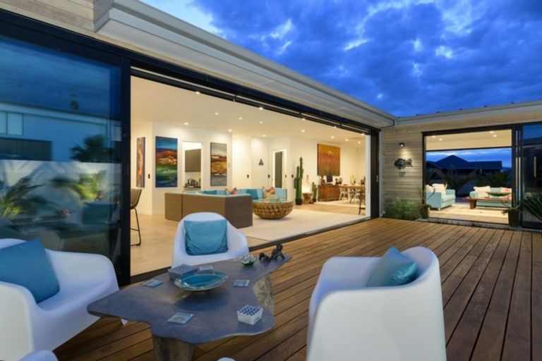 Photo of property in 15 Forstera Way, Papamoa Beach, Papamoa, 3118