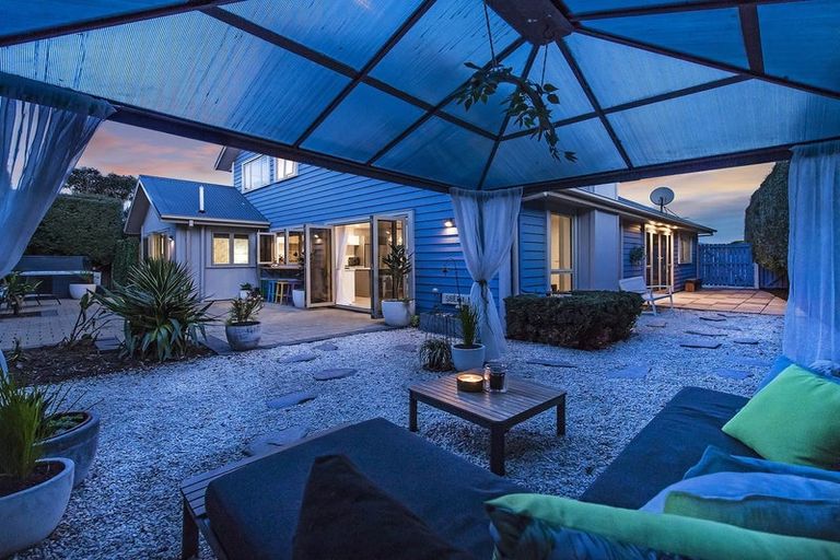 Photo of property in 8 Excalibur Place, Burwood, Christchurch, 8083