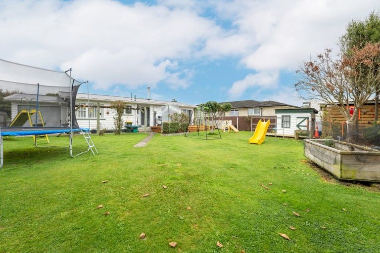 Photo of property in 29 Burn Street, Levin, 5510