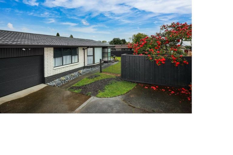 Photo of property in 24 Howell Avenue, Riverlea, Hamilton, 3216