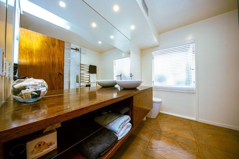 Photo of property in 16 Jubilee Road, Khandallah, Wellington, 6035