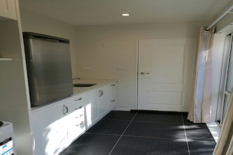 Photo of property in 24 Skye Road, East Tamaki Heights, Auckland, 2016