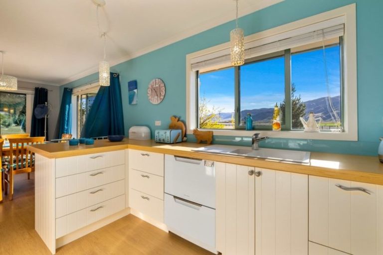 Photo of property in 5 Pukekowhai Drive, Queensberry, Cromwell, 9383