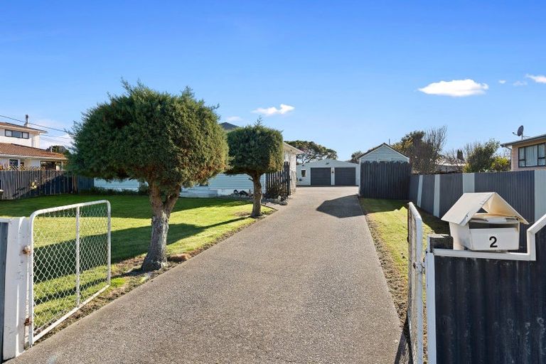 Photo of property in 2 Kiharoa Street, Otaki Beach, Otaki, 5512