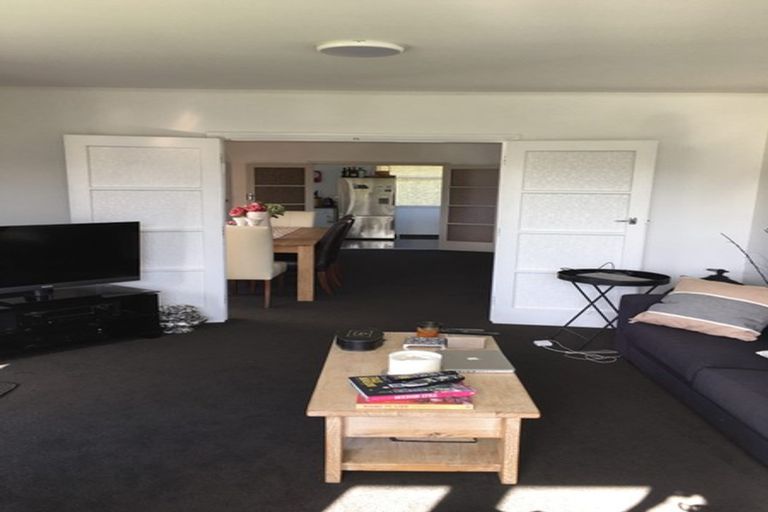 Photo of property in 41 Dowling Grove, Silverstream, Upper Hutt, 5019