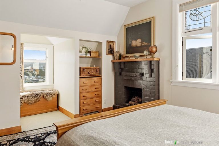 Photo of property in 35 Townsend Road, Miramar, Wellington, 6022