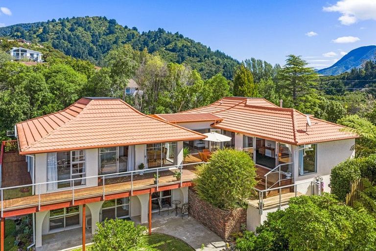 Photo of property in 23 Boons Valley Road, Waikawa, Picton, 7220