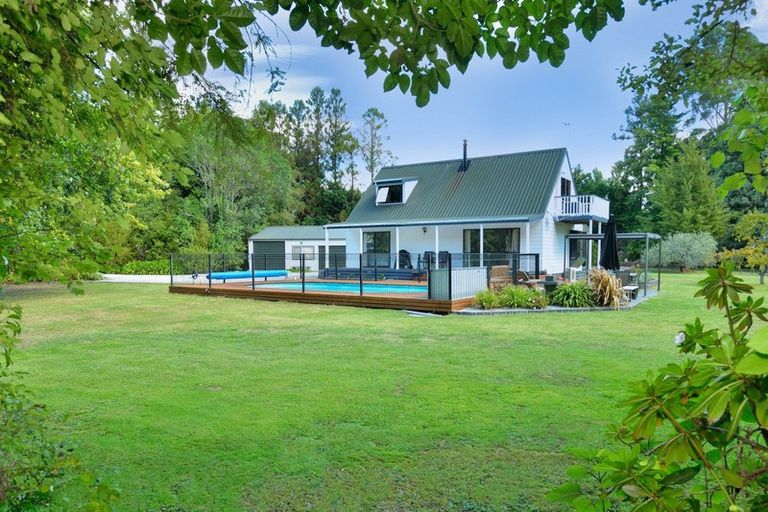 Photo of property in 345a Matawai Road, Waerengaahika, Gisborne, 4071