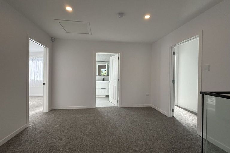 Photo of property in 17d Danbury Drive, Torbay, Auckland, 0630